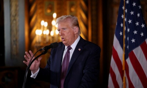 Trump asks Supreme Court to halt sentencing in New York hush money case Trump asks Supreme Court to halt sentencing in New York hush money case