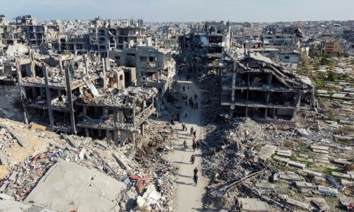 WHO says needs full Gaza access during Israel-Hamas truce WHO says needs full Gaza access during Israel-Hamas truce
