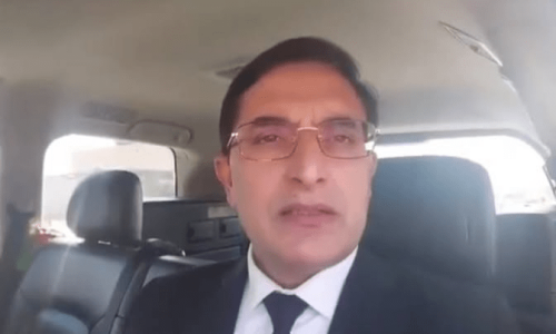 Imran says to call off talks with govt if judicial commissions not formed today: Gohar