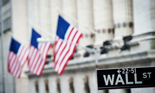 Oil drops 3pc, stocks tank on DeepSeek news Oil drops 3pc, stocks tank on DeepSeek news