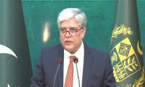 FO shifts stance on US weapons in Afghanistan