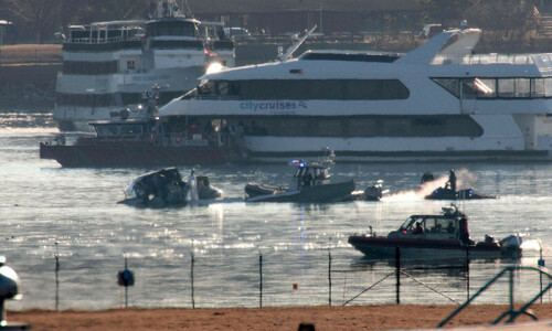 No survivors from plane, helicopter collision in Washington