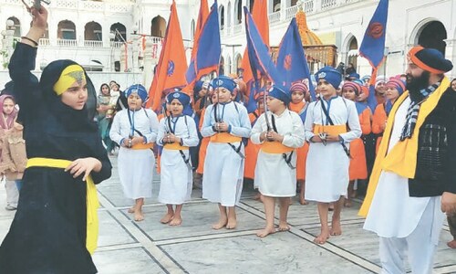 Followers of different faiths join Guru Gobind Singh&rsquo;s birthday celebrations