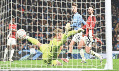 City hit Salford for eight, Liverpool make FA Cup fourth round