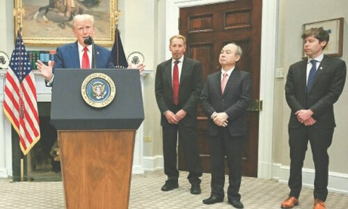 Trump launches $500bn AI plan Trump launches $500bn AI plan