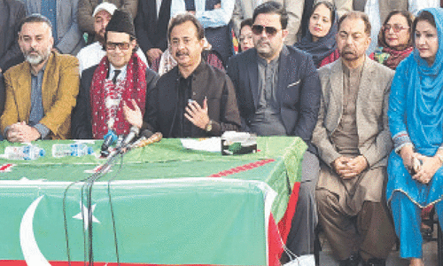 PTI to &lsquo;vigorously&rsquo; raise Karachi issues at every forum, says Raja
