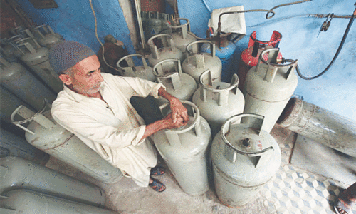 Sindh Assembly echoes with concerns over gas shortage in province