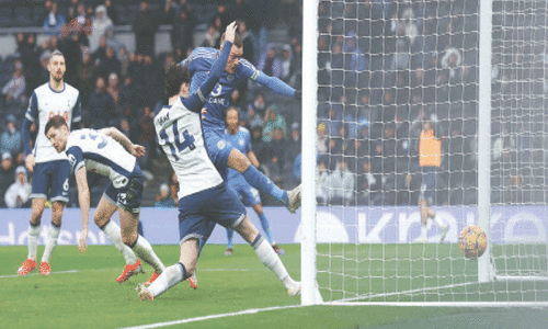 Postecoglou under fire as Leicester stun troubled Spurs