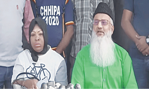 &lsquo;Husband&rsquo; of distraught American woman urged to meet her