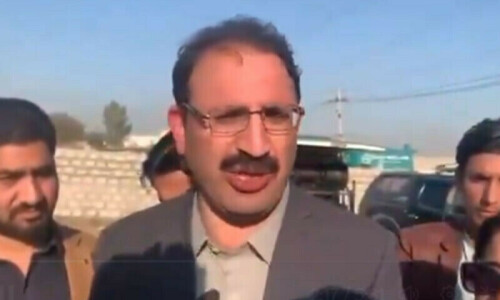 PTI blasts minister for threatening crackdown on workers