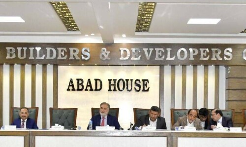 کراچی کی زمینوں میں ہیر پھیر اور کرپشن سے 3 ہزار ارب روپے کا نقصان ہوا، چیئرمین نیب