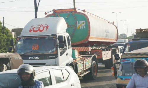 Karachi administration revises timings for movement of heavy vehicles
