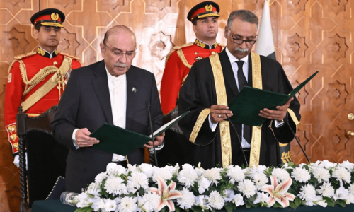 Top IHC judges stay away from new boss&rsquo; oath