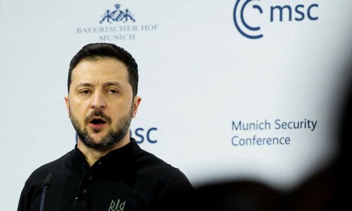Zelensky calls for European army to deter Russia, earn US respect Zelensky calls for European army to deter Russia, earn US respect