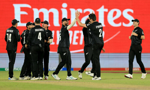 New Zealand eye Champions Trophy semi-final spot as Bangladesh reckon New Zealand eye Champions Trophy semi-final spot as Bangladesh reckon