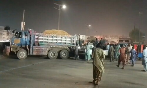 Water and power work triggers protests across multiple points in Karachi