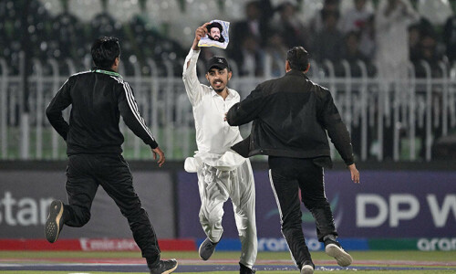 PCB reviews security after &lsquo;pitch invasion&rsquo;