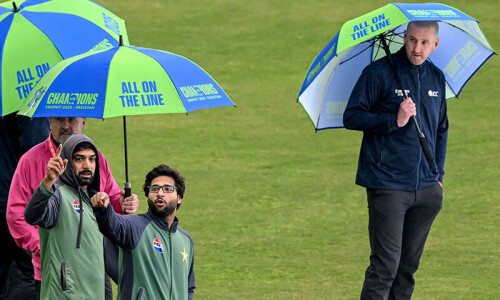 Rain washes out Pakistan-Bangladesh match, hosts end Champions Trophy winless