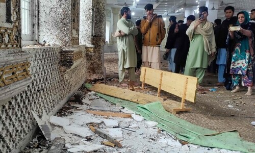 JUI-S leader Maulana Hamidul Haq among 6 dead in Nowshera madressah suicide blast; 15 injured