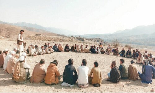 Sipah elders threaten to block main Tirah road to seek compensation