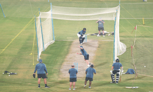 High-flying Pakistan, strong New Zealand clash in finely poised tri-series finale