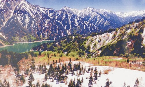 Photo exhibition shows cultural richness, landscapes of Japan Photo exhibition shows cultural richness, landscapes of Japan