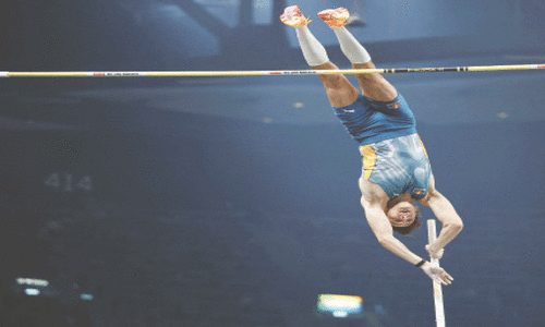 Duplantis &lsquo;shakes off rust&rsquo; with season-opening win in Berlin