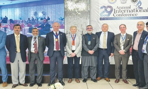 Health professionals urged to get modern training in plastic surgery