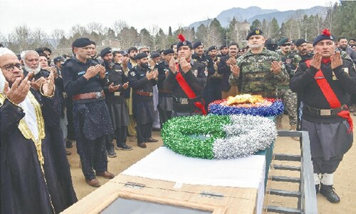 Policeman guarding polio team martyred in Bajaur