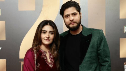 &lsquo;Should a woman leave her tummy at home?&rsquo;: Arez Ahmed slams people who trolled Hiba Bukhari over pregnancy