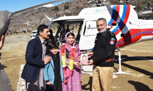 Malala makes first visit to hometown Barkana since being attacked
