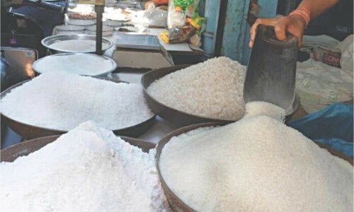 Sugar price surges to Rs170 per kg Sugar price surges to Rs170 per kg