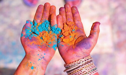 Hindu community celebrates Holi in Rawalpindi