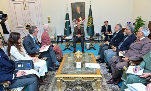 Pakistan seeks to boost economic relations with EU Pakistan seeks to boost economic relations with EU