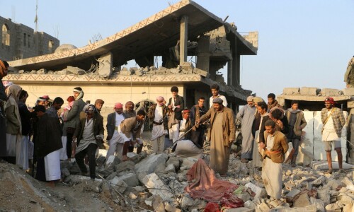 US strikes in Yemen kill 31 as Trump vows to end Houthi attacks US strikes in Yemen kill 31 as Trump vows to end Houthi attacks