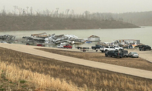 At least 40 killed in weekend US tornadoes