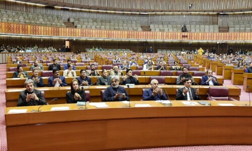 PTI to attend NA moot on national security amid tight security arrangements PTI to attend NA moot on national security amid tight security arrangements