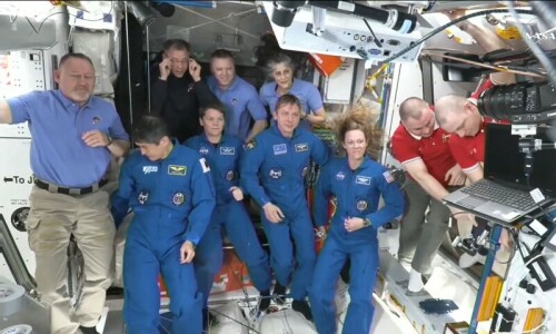 Stranded US astronauts to return to Earth on Tuesday: Nasa Stranded US astronauts to return to Earth on Tuesday: Nasa