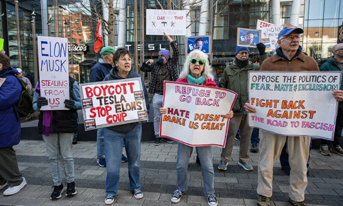 US judge orders Musk to stop making more cuts in USAID