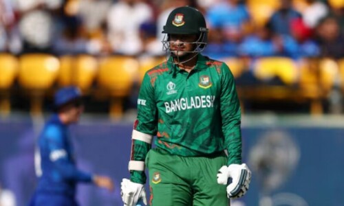 Bangladesh court orders seizure of cricketer Shakib&rsquo;s assets
