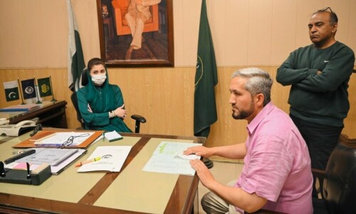 Dearth of drugs takes its toll on bosses of another hospital