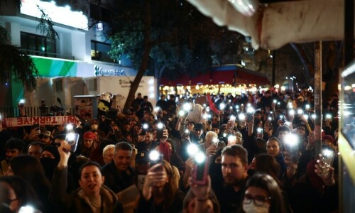 Turkiye detains nearly 1,900 people in protests over jailed mayor, rejects international criticism