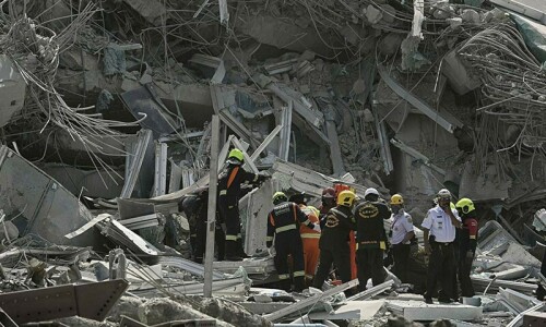 At least 144 people killed as &lsquo;mass casualty&rsquo; quake hits Myanmar, Thailand