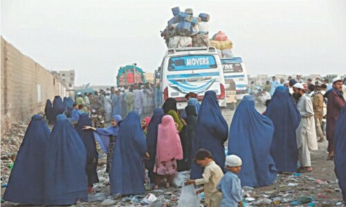 Number of Afghans returning to their country rises manifold Number of Afghans returning to their country rises manifold