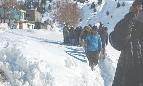 Snowfall, avalanches wreak havoc on Astore