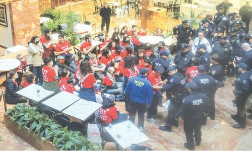 US judge extends Columbia student&rsquo;s deportation ban