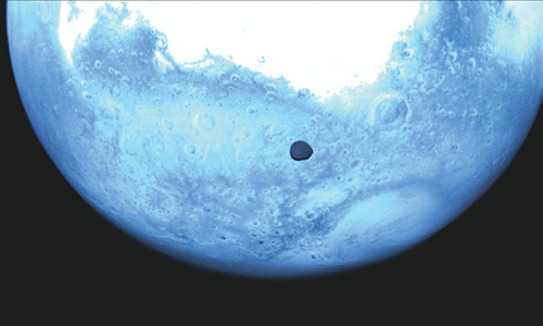Asteroid probe snaps rare photos of Martian moon Asteroid probe snaps rare photos of Martian moon