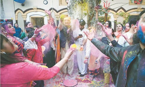 Holi event in Peshawar brings colours of harmony