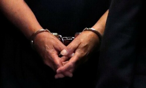 Police officer arrested in Karachi under Peca for using ‘derogatory remarks’ against President Zardari Police officer arrested in Karachi under Peca for using ‘derogatory remarks’ against President Zardari