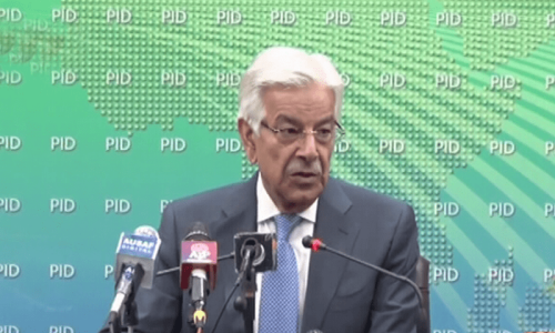 Ministers revel in discord within PTI ranks Ministers revel in discord within PTI ranks